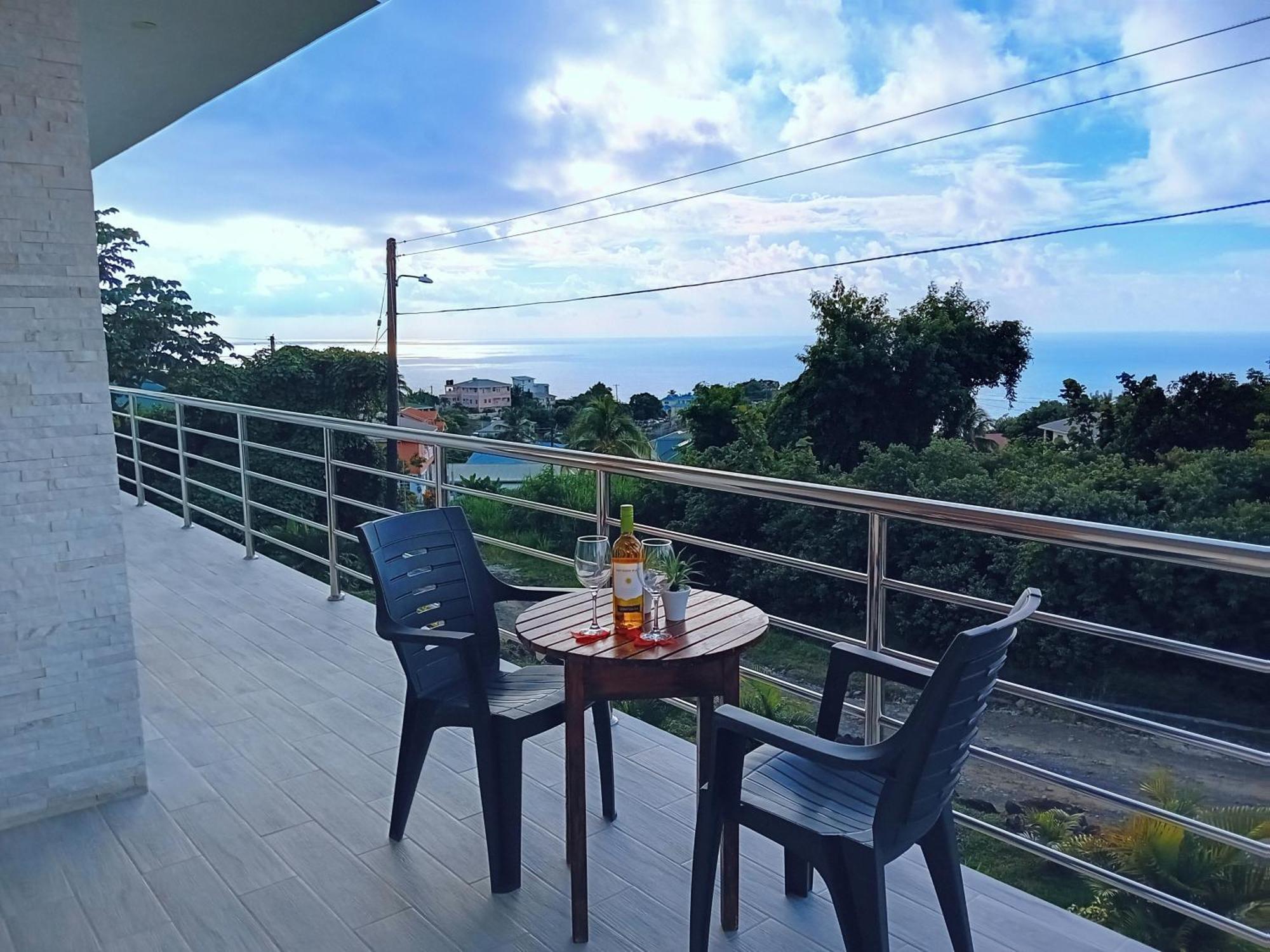 Serenity Seaview Suite Anse La Raye ภายนอก รูปภาพ