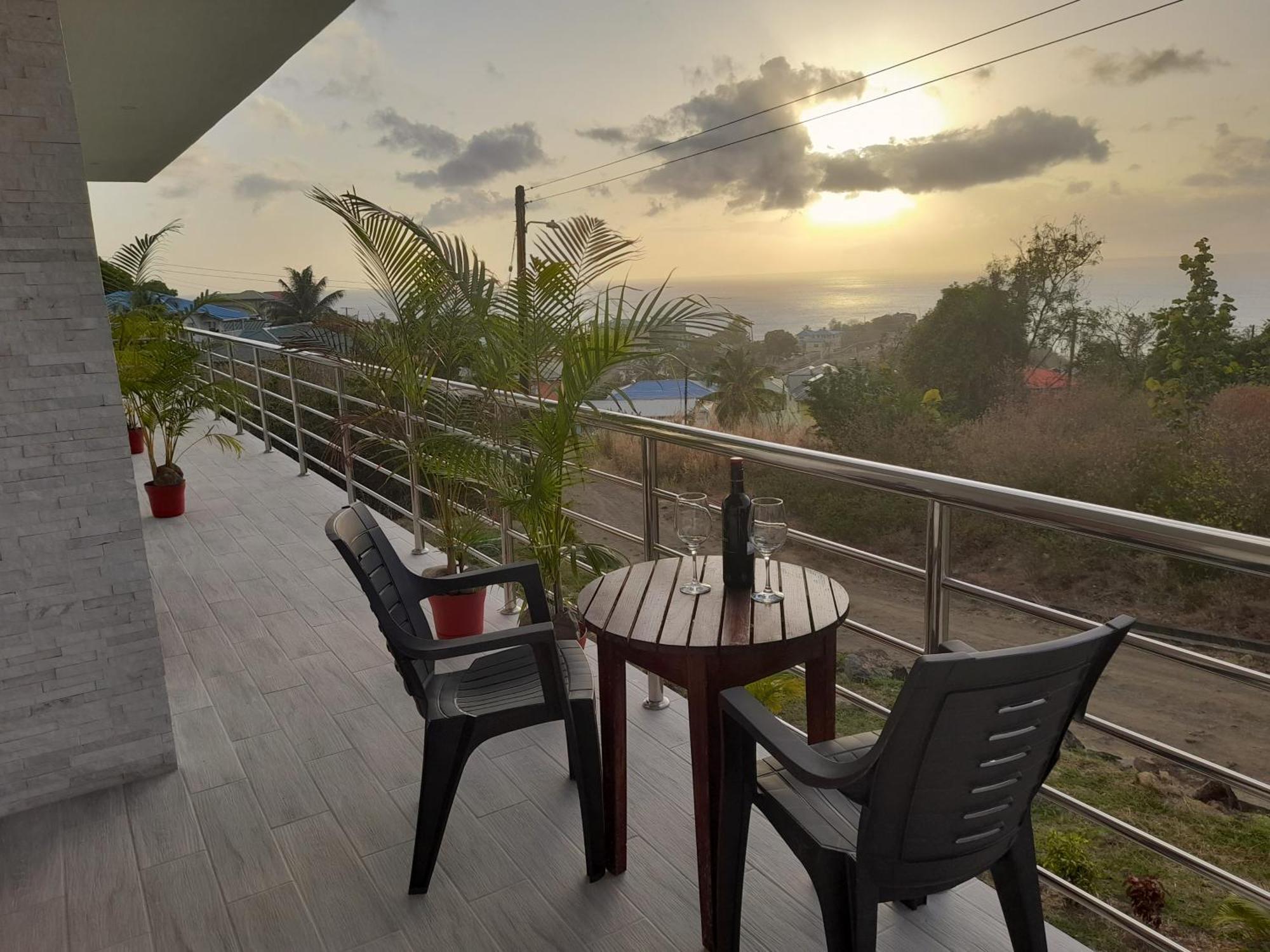 Serenity Seaview Suite Anse La Raye ภายนอก รูปภาพ